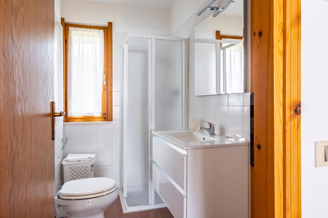 L&M Apartments - Pool - By Host4U Muscoline Ngoại thất bức ảnh