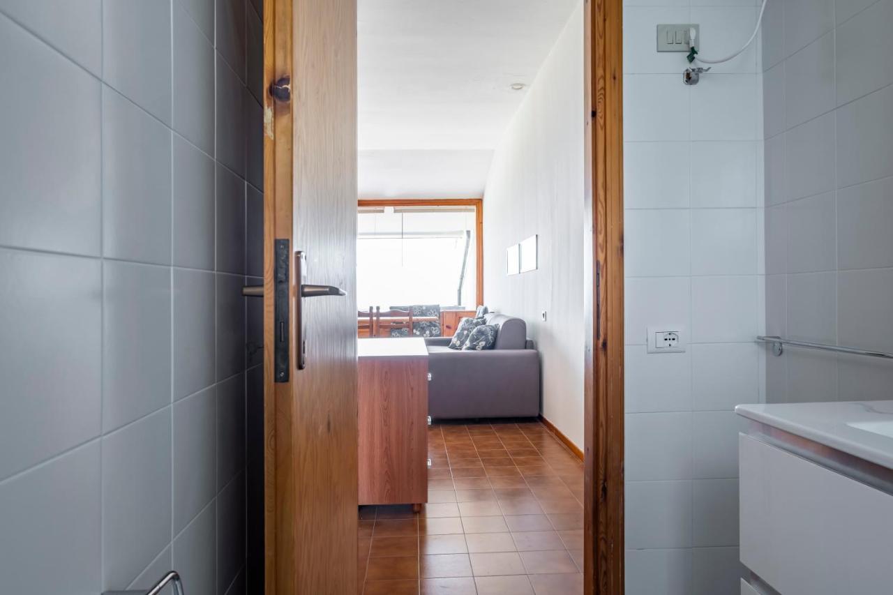 L&M Apartments - Pool - By Host4U Muscoline Ngoại thất bức ảnh